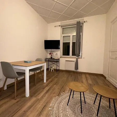 아파트 Studio Centre Ville *